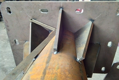公路交通標(biāo)志桿